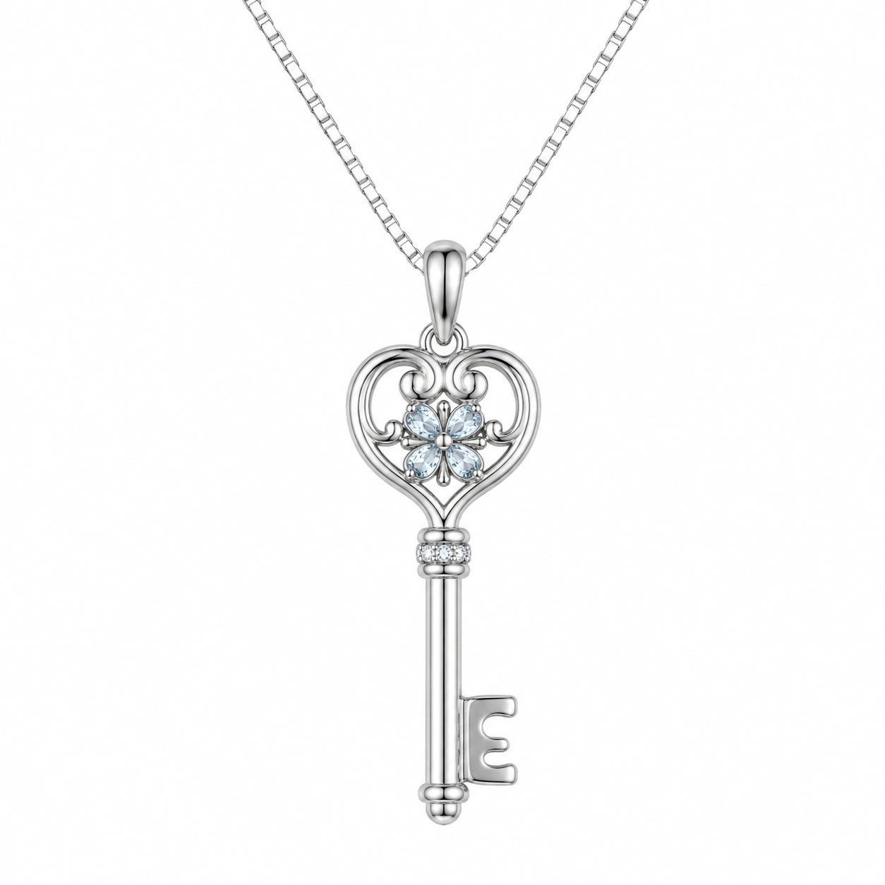 Collana con ciondolo chiave in argento con zirconi blu
